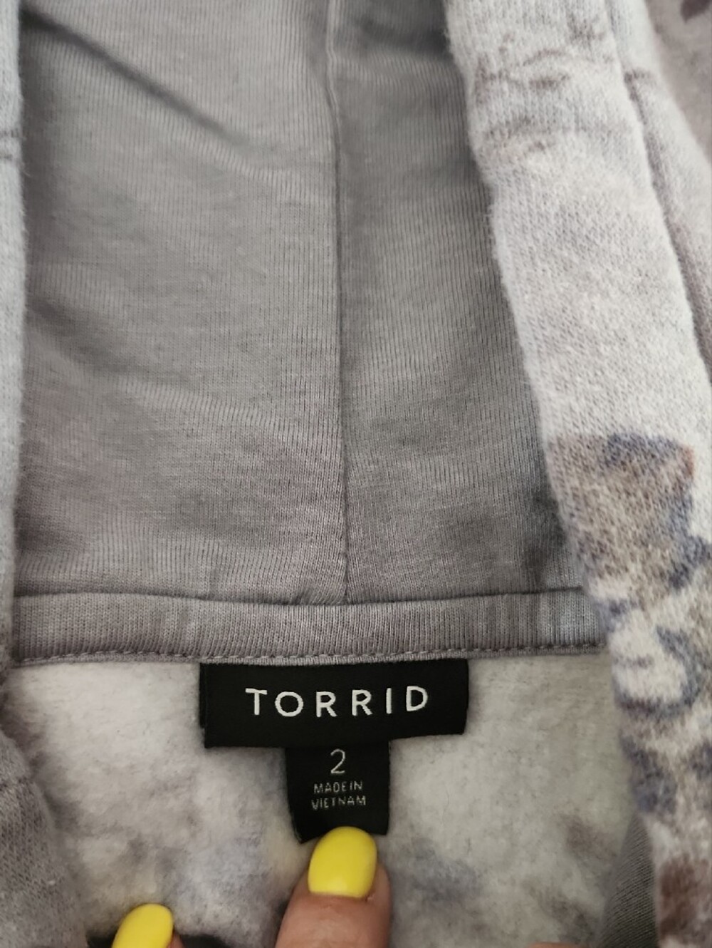 Torrid Cozy Fleece Relaxed Hoodie Print Sweatshirt-Gray with Mauve Floral - Picture 4 of 5
